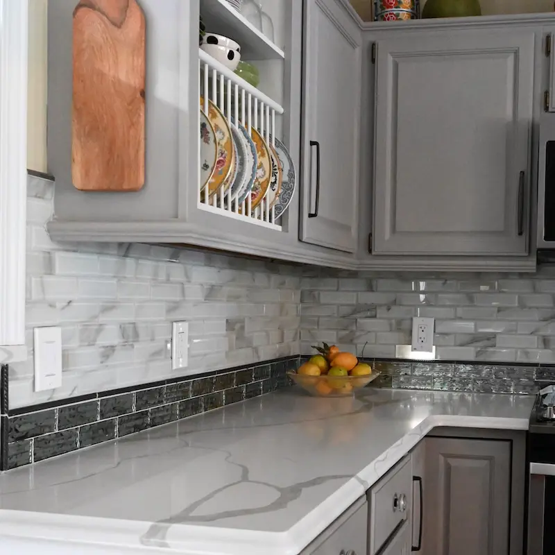 Kitchen tile